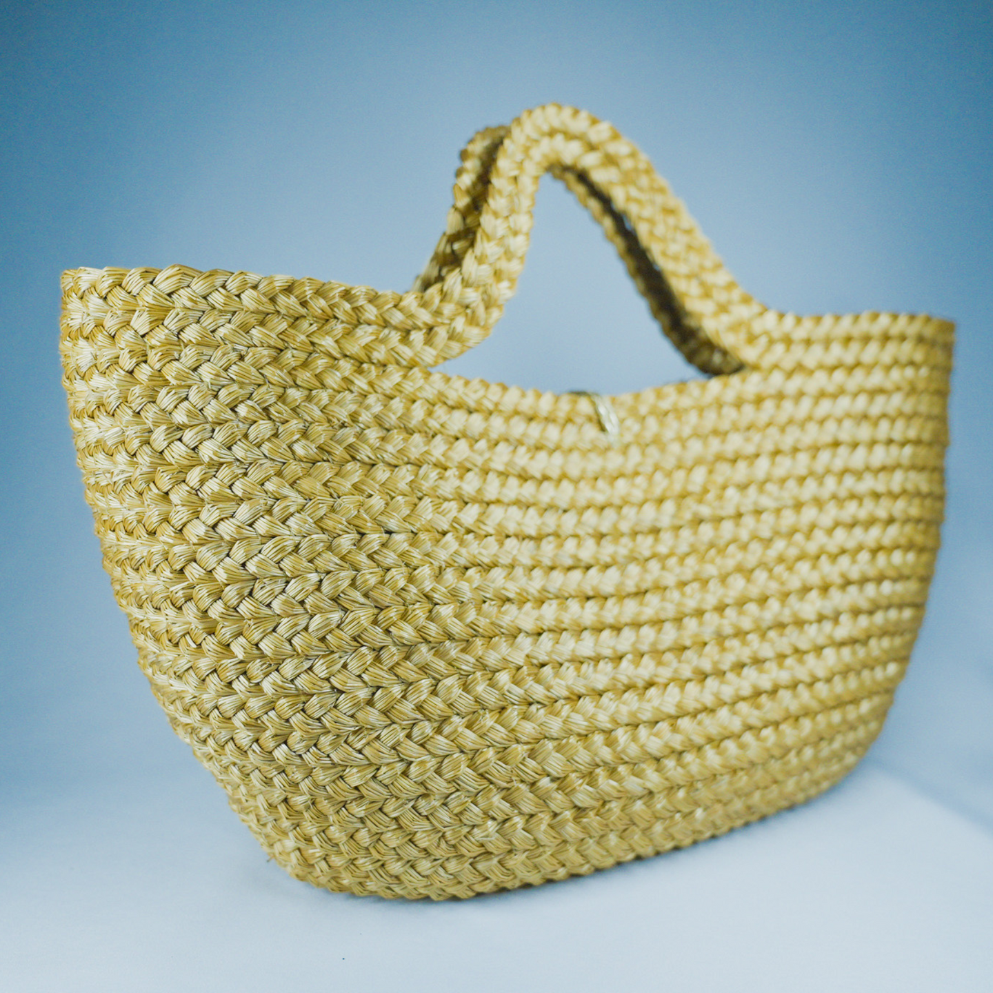 TREASURES OF BRAZIL - Handcrafted Natural Golden Grass Bag