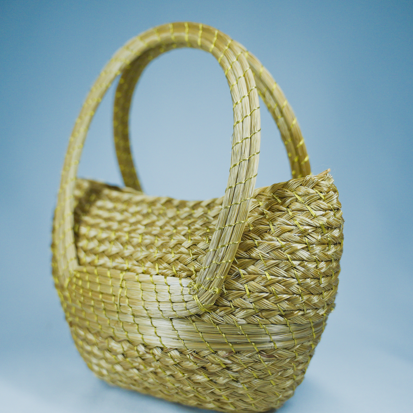 TREASURES OF BRAZIL - Handcrafted Natural Golden Grass Bag