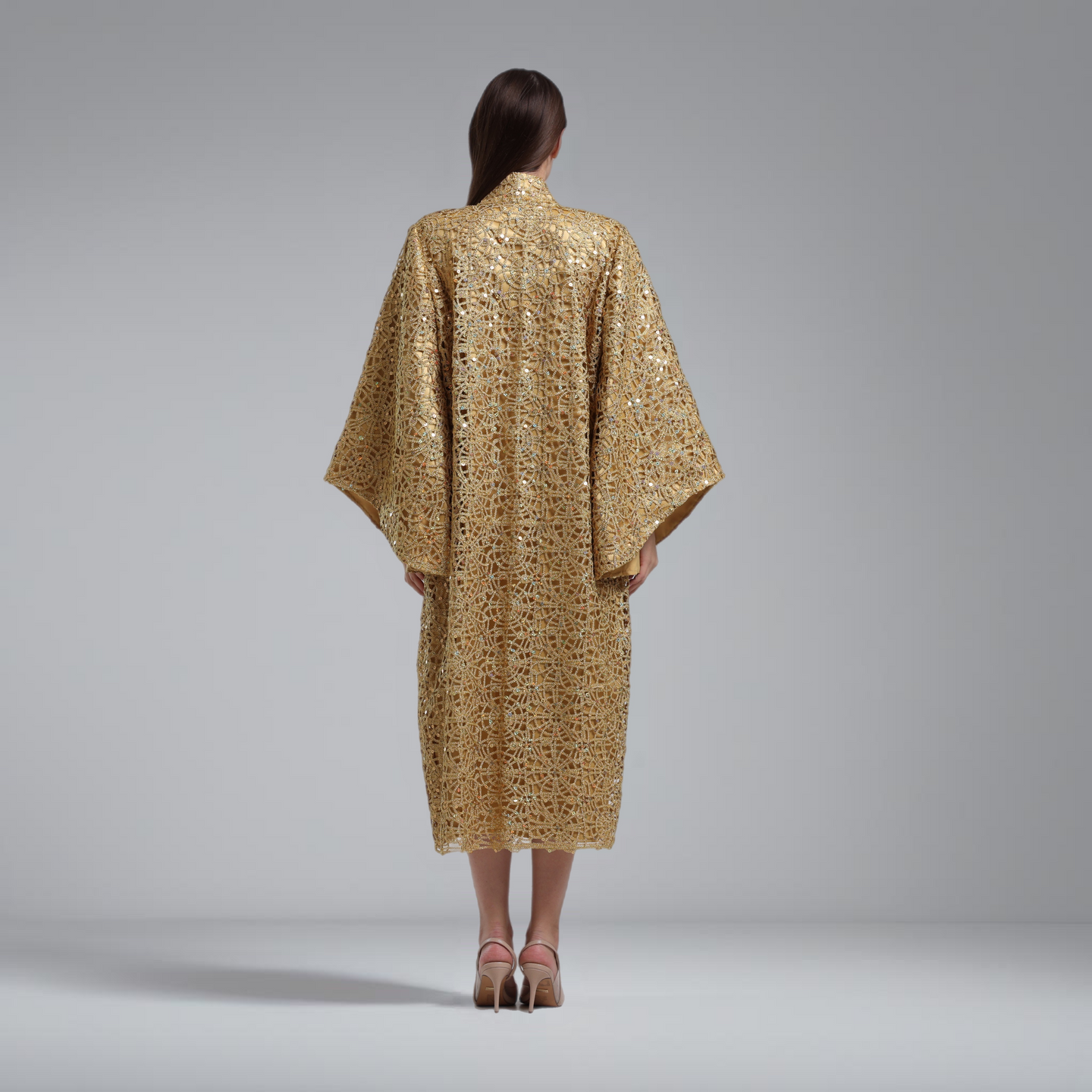 LA REINE - Gold sequenced guipure lace kimono