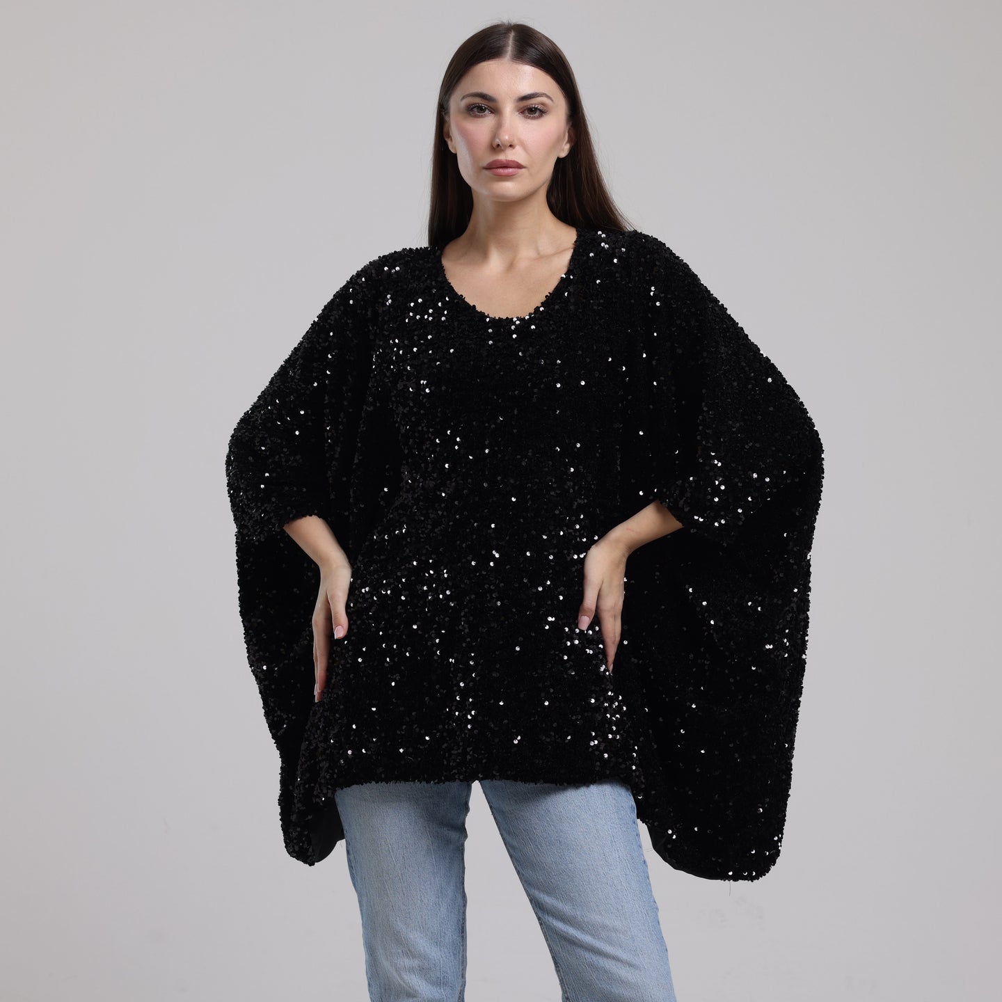 LA REINE - Black Velvet Sequin Batwing Top