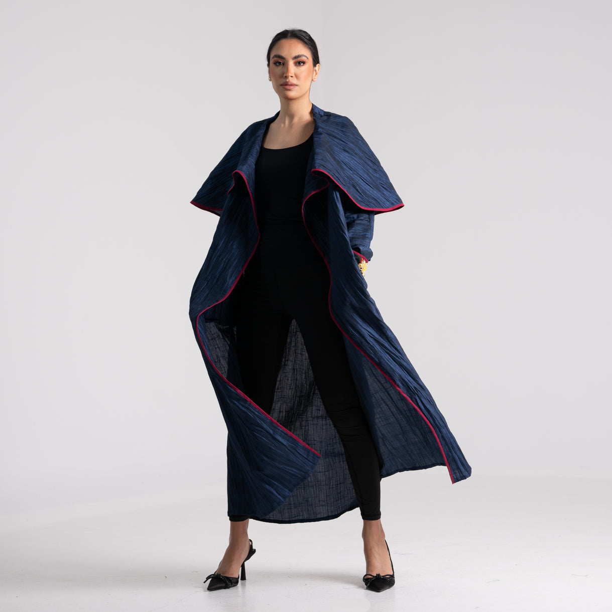 DALSH DESIGNS - Pleated coat with siwa embroidery