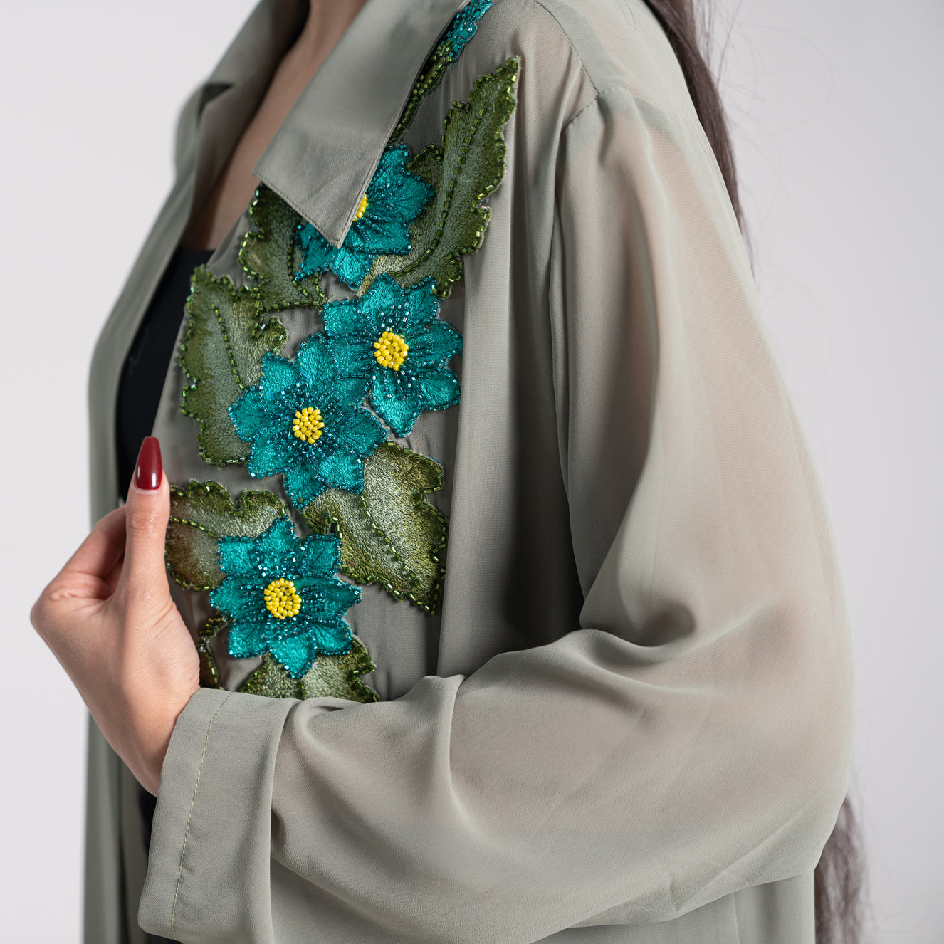 NOBLESSE - Chiffon embroidered kimono