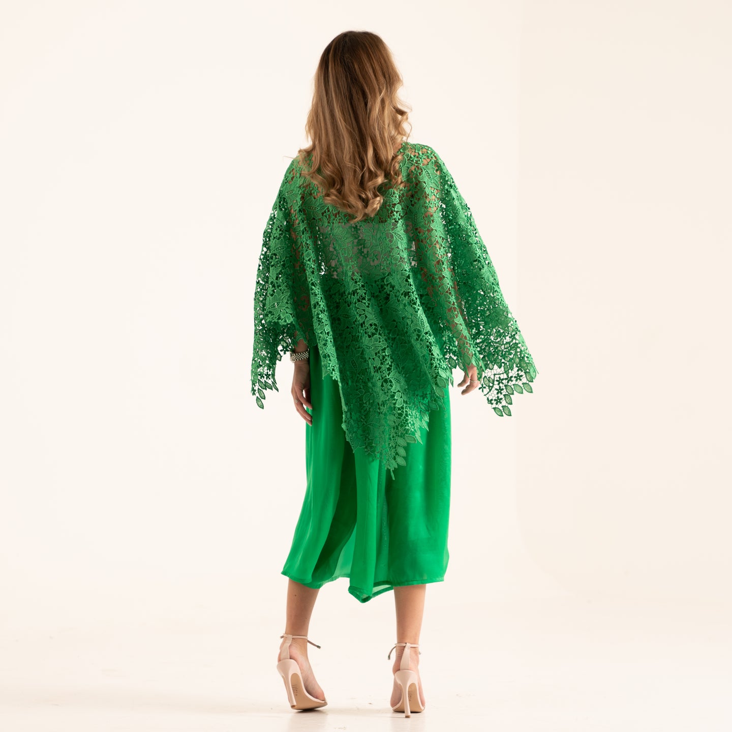 DALSH DESIGNS - Guipure poncho and chiffon jupe culotte set