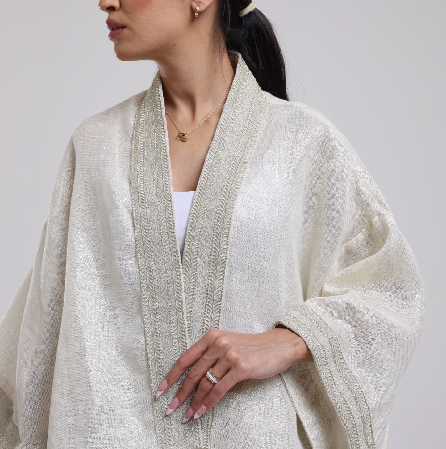 DALSH DESIGNS - Off-White Embroidered Linen Kimono Set