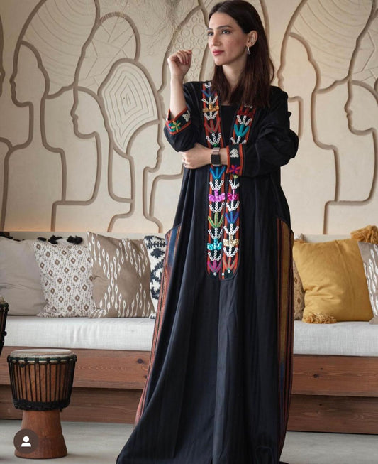 DALSH DESIGNS - Traditional artisanal abaya