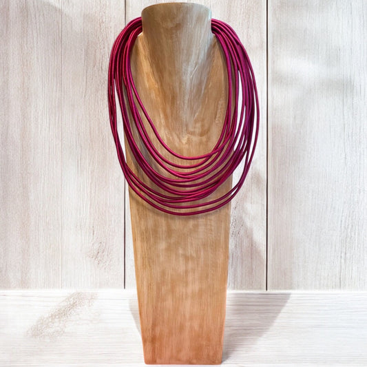 Lavish - Fuchsia Handmade Moroccan Silk Necklace