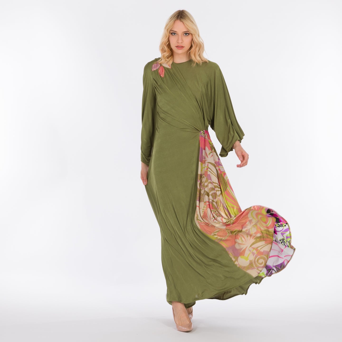 LA REINE - Olive green gathered drape dress.