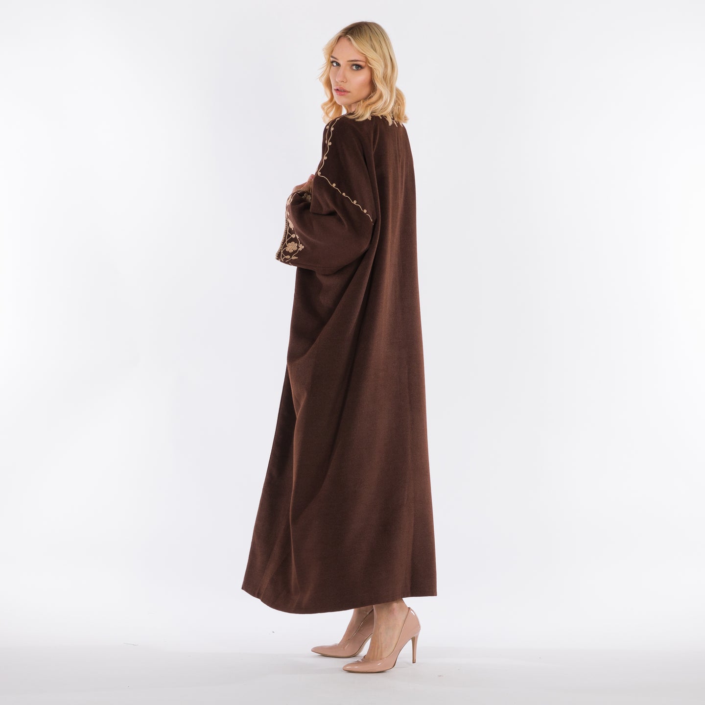 LA REINE - Brown wool embroidered abaya