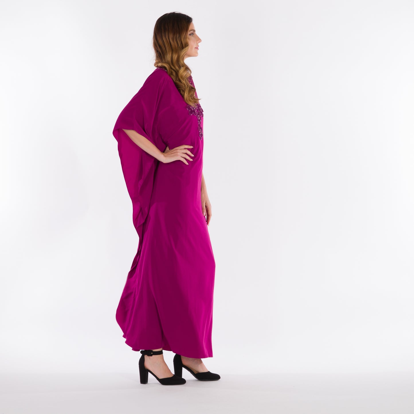 NOBLESSE - Magenta batwing crochet kaftan