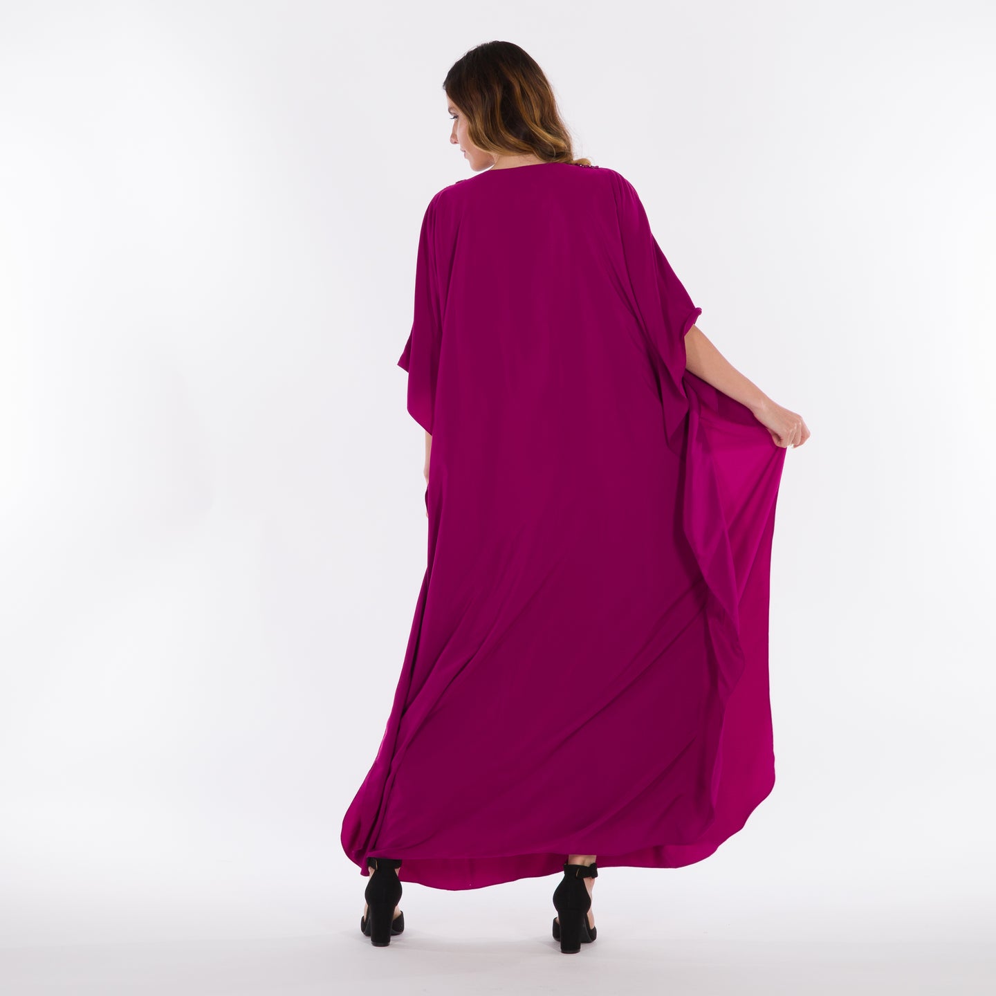 NOBLESSE - Magenta batwing crochet kaftan