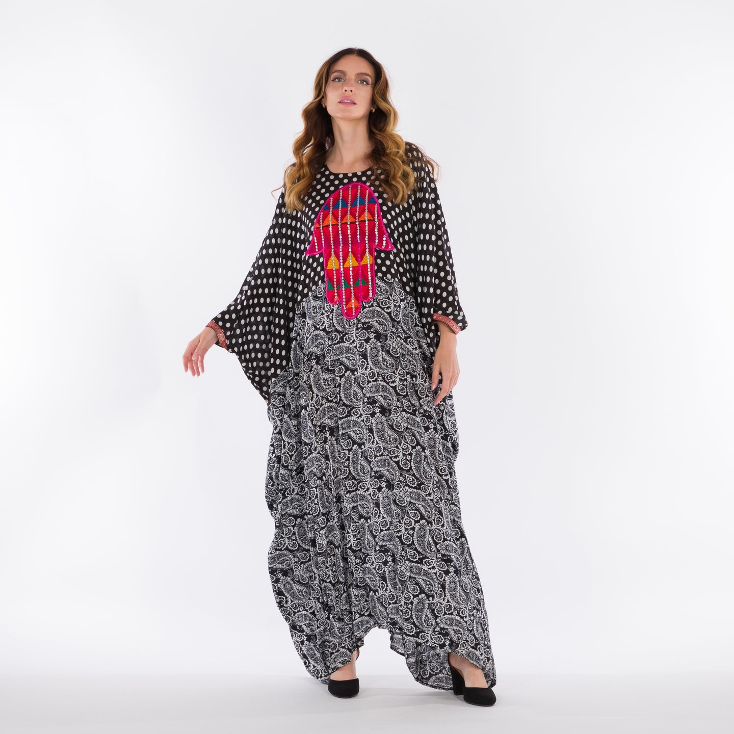 LA REINE - Batwing Hamsa kaftan