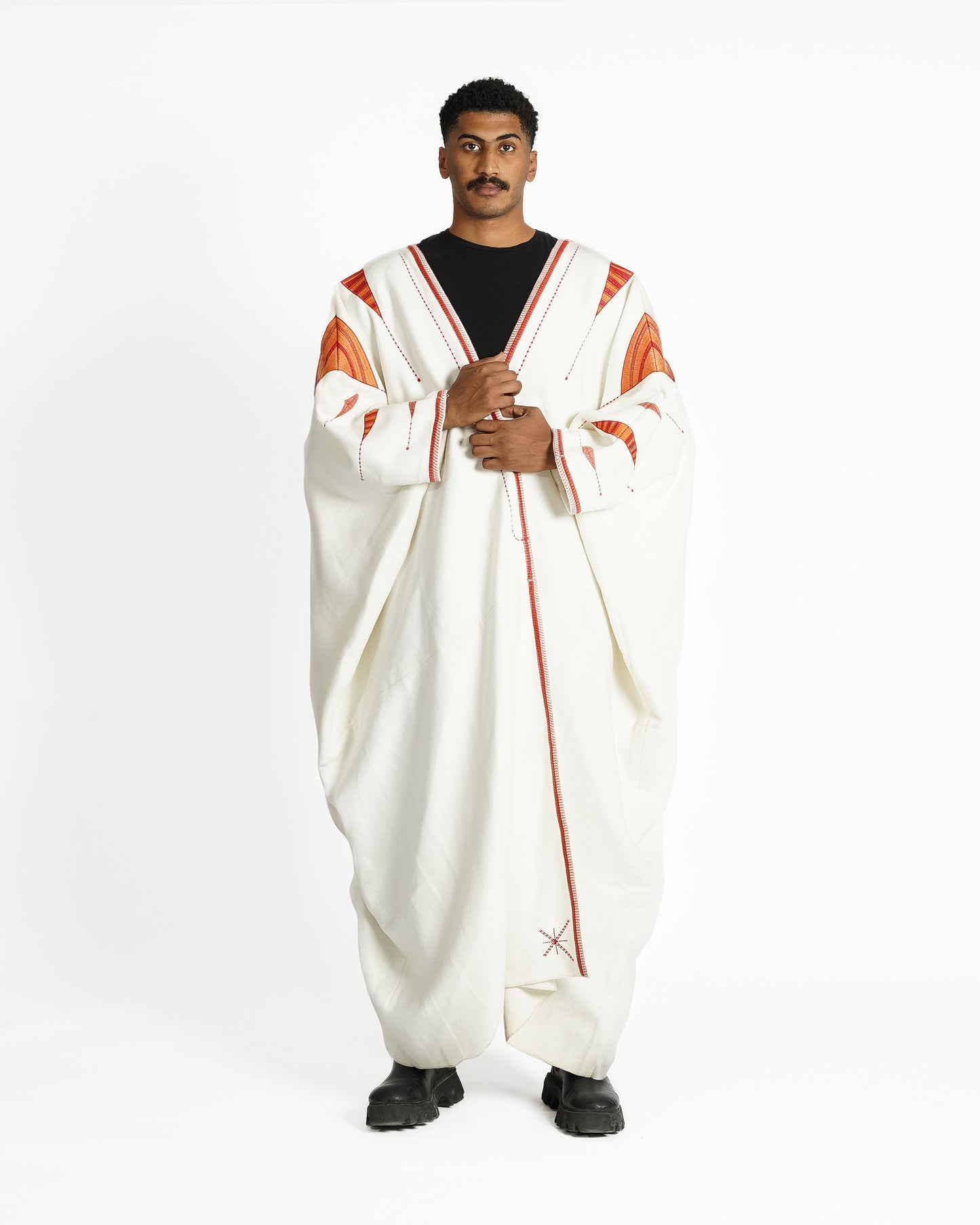 QORMUZ - JUBBAH White robe